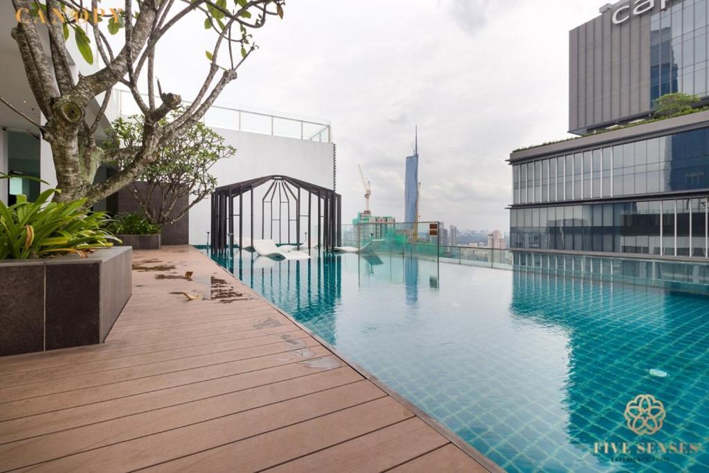 Canopy Lives At Tribeca Residence, Five Senses Куала-Лумпур Экстерьер фото